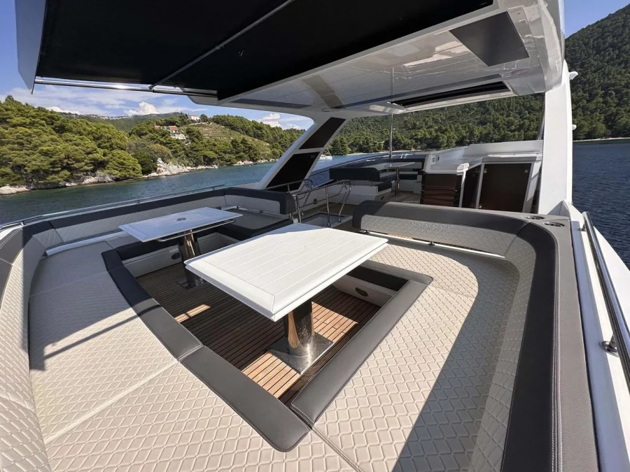 Galeon 680 Fly (Paradise)  - 8