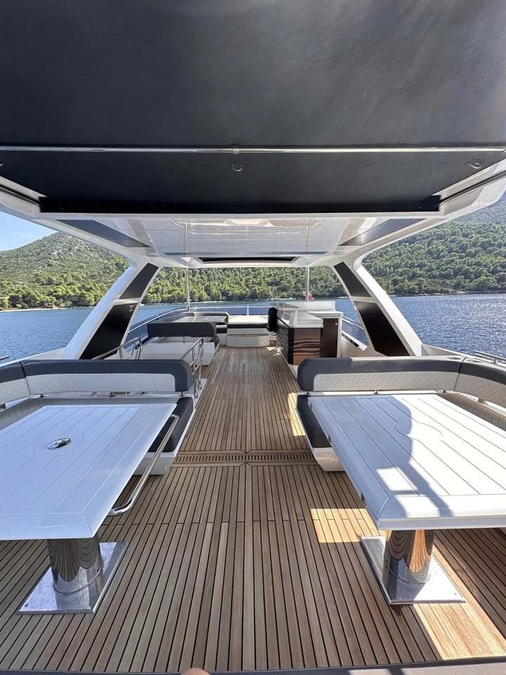 Galeon 680 Fly (Paradise)  - 9