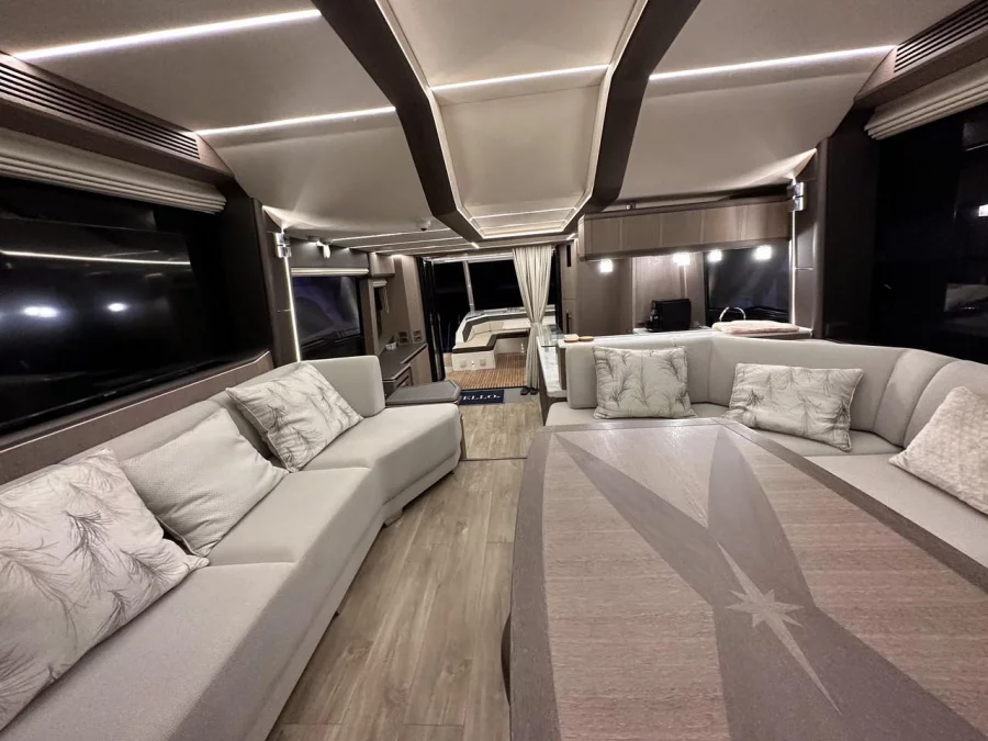 Galeon 680 Fly (Paradise)  - 14