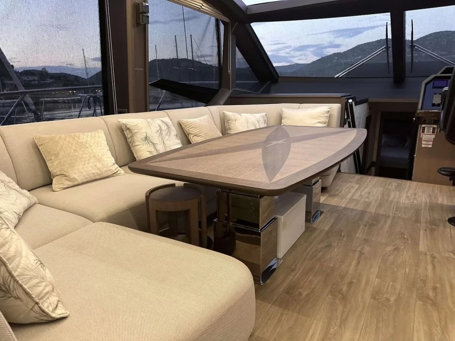 Galeon 680 Fly (Paradise)  - 15