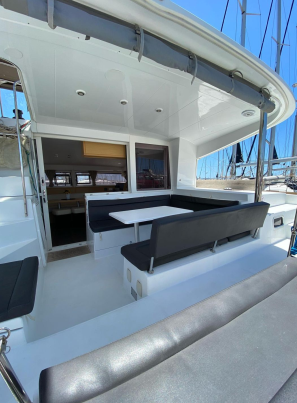 Photo #6 - Lagoon 400 S2 (Christina) in Atene - 41034
