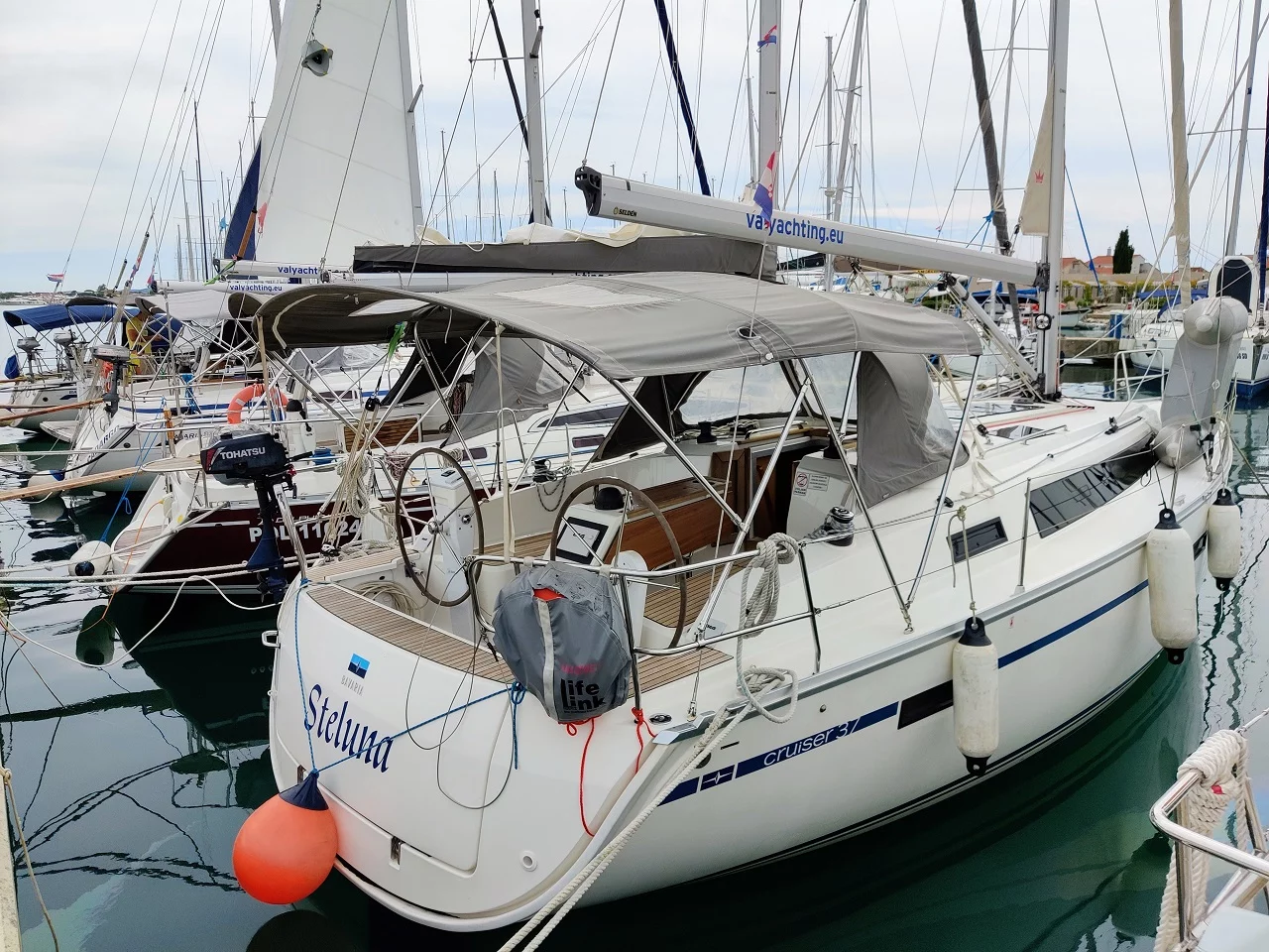 Bavaria Cruiser 37 - 3 cab. (Steluna)  - 2