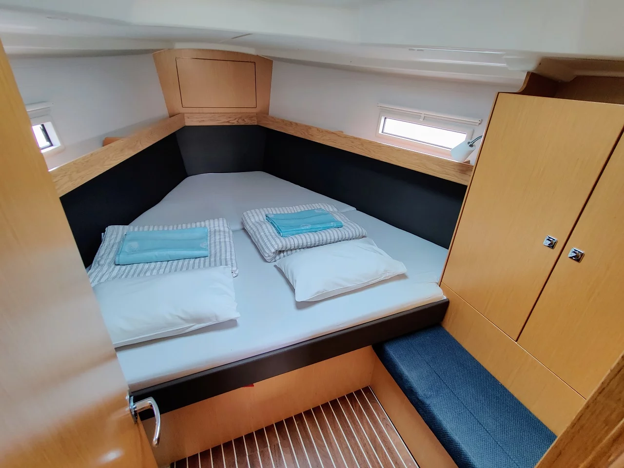 Bavaria Cruiser 37 - 3 cab. (Steluna)  - 9