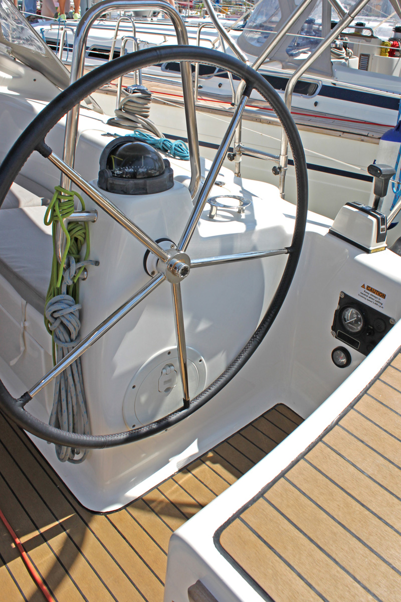 Photo #6 - Bavaria 42 Cruiser (Iraklis) in Lavrion - 41067