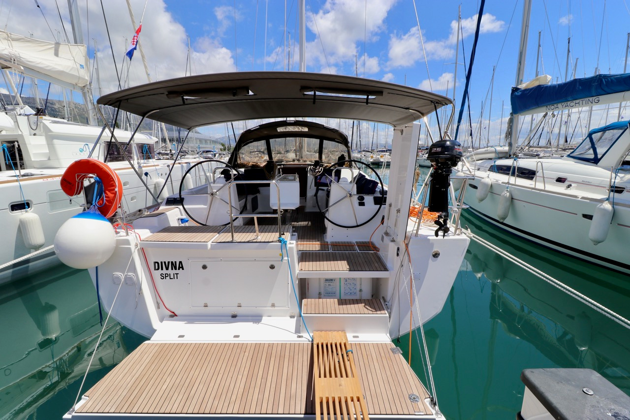 Photo #6 - Dufour 460 GL (Divna) in Kastela - 41076