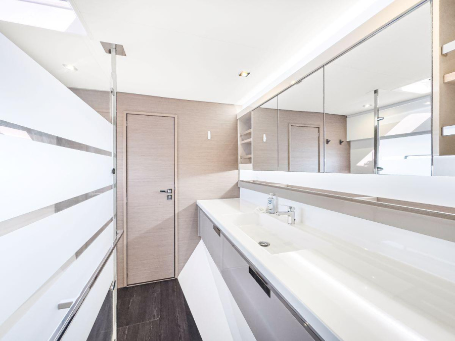 Photo #22 - Fountaine Pajot Aura 51 (DarLaJ) en St. Thomas - 41093