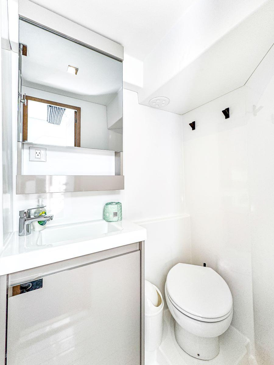 Photo #25 - Fountaine Pajot Aura 51 (DarLaJ) en St. Thomas - 41093