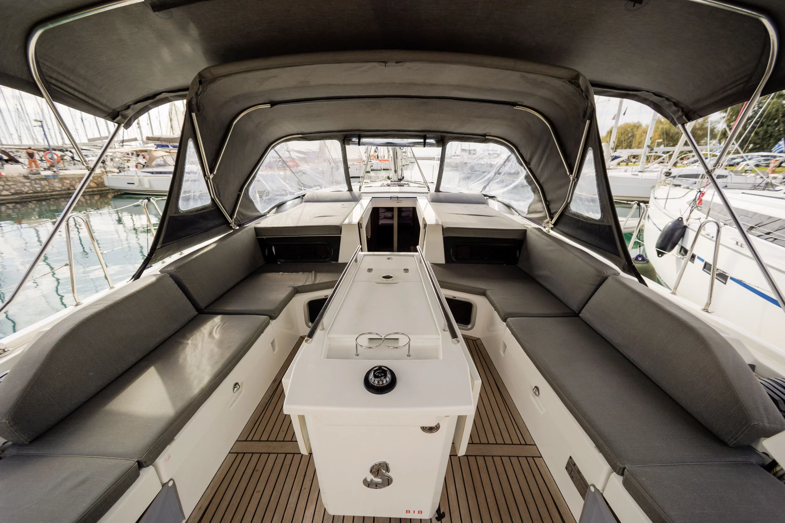 Oceanis 51.1 - 5 + 1 cab. (Promitheas)  - 3