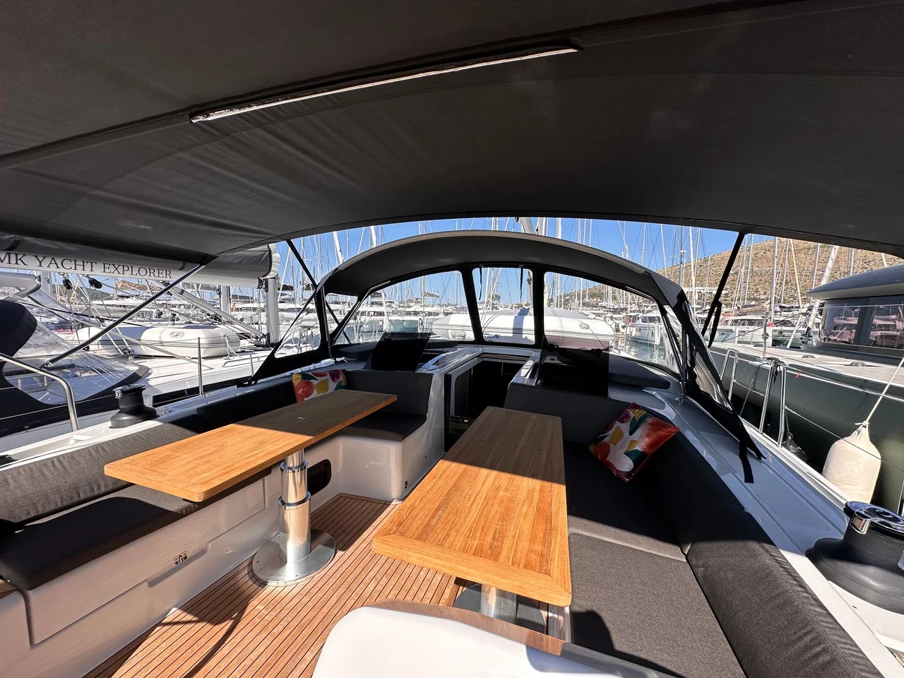 Hanse 508 - 3 + 1 cab. (Bright Future)  - 13