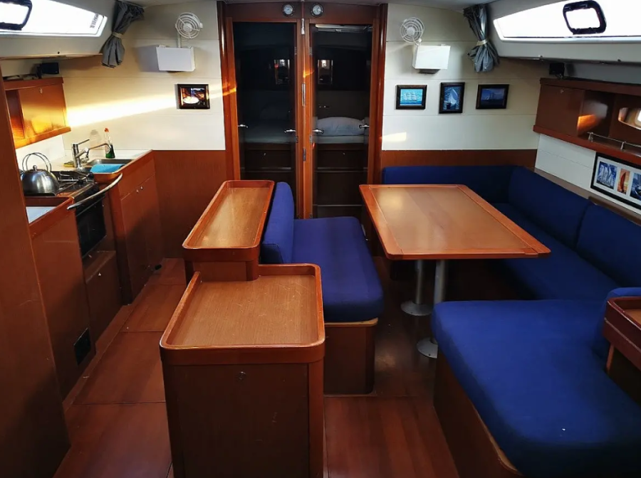 Photo #15 - Oceanis 50 Family - 5 + 1 cab. (Seladon II) in Lavrion - 41129