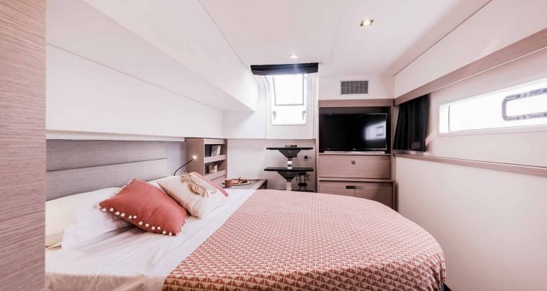 Photo #6 - Fountaine Pajot Aura 51 SMART ELECTRIC - 5 cab. (TIKI) en Pozzuoli - 41131