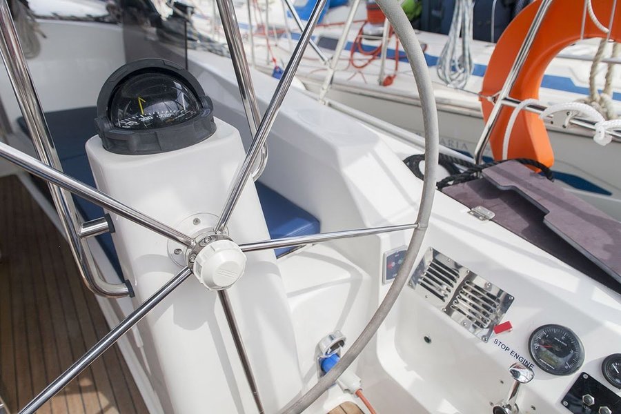 Photo #4 - Bavaria Cruiser 40 (Klelia) in Athen - 41142