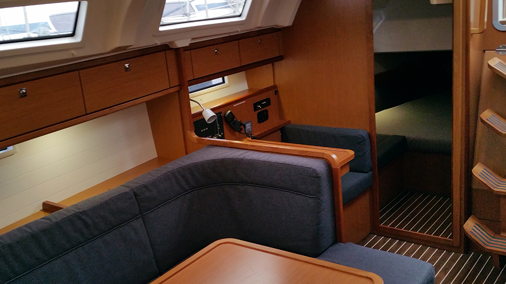 Photo #7 - Bavaria Cruiser 41 - 3 cab. (Fireball) in El Arenal - 41152