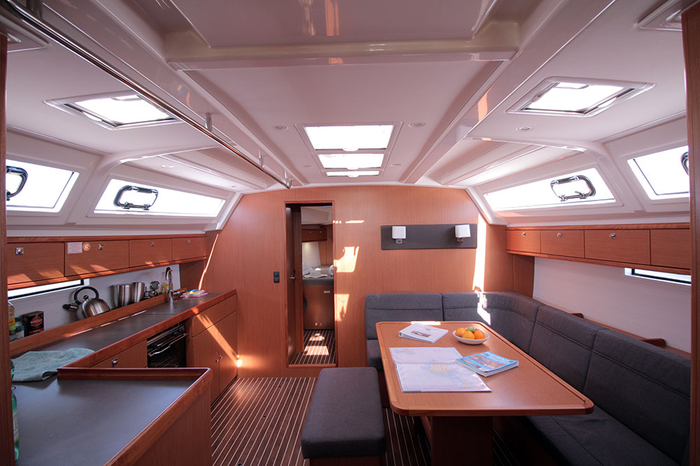 Photo #4 - Bavaria Cruiser 46 - 4 cab. (Casino Royale) en El Arenal - 41153