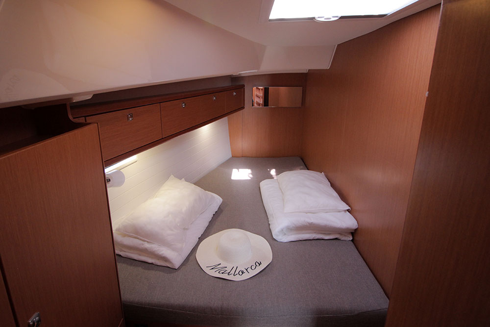 Photo #8 - Bavaria Cruiser 46 - 4 cab. (Casino Royale) en El Arenal - 41153
