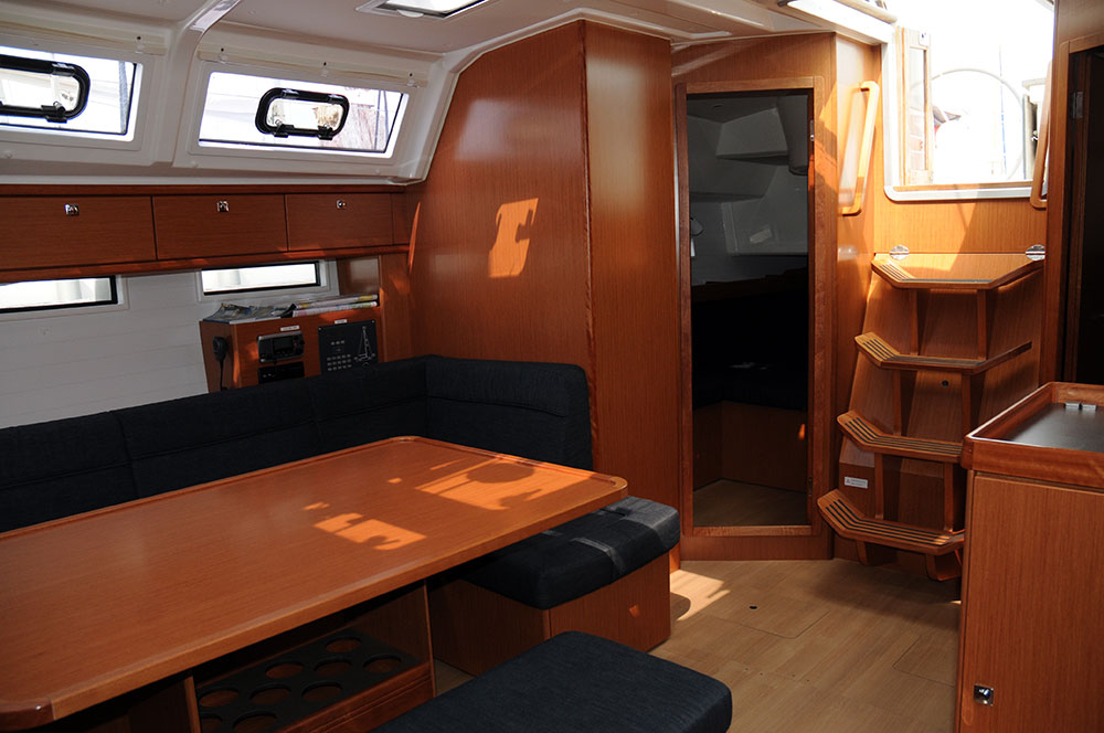 Photo #6 - Bavaria Cruiser 46 - 4 cab. (Lucy Ball) in El Arenal - 41154