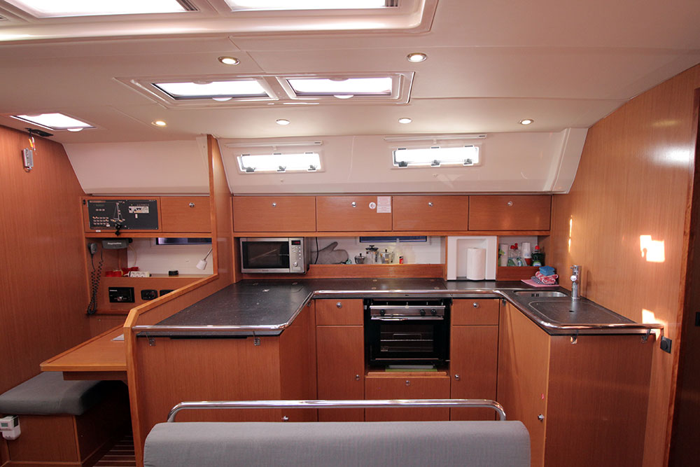 Photo #5 - Bavaria Cruiser 50 (Leonis) in El Arenal - 41155