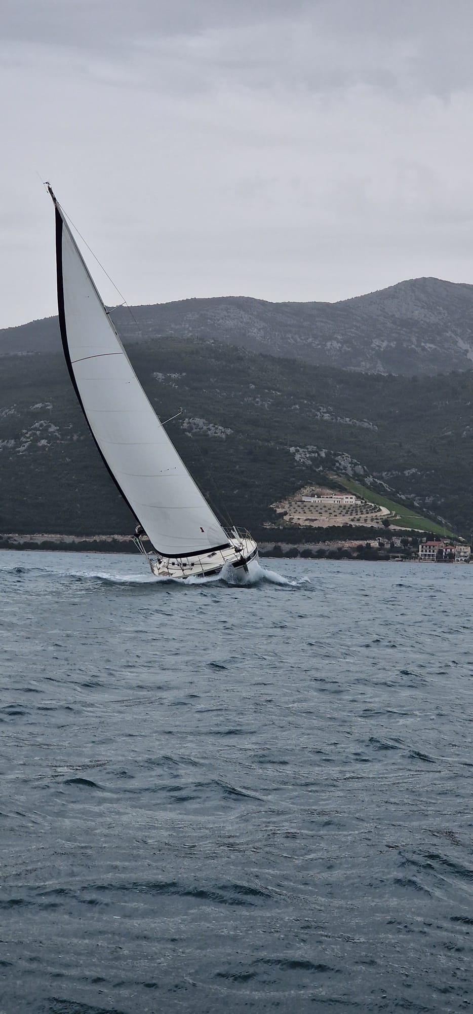 Photo #4 - Elan 45 (Maslina) en Split - 41172