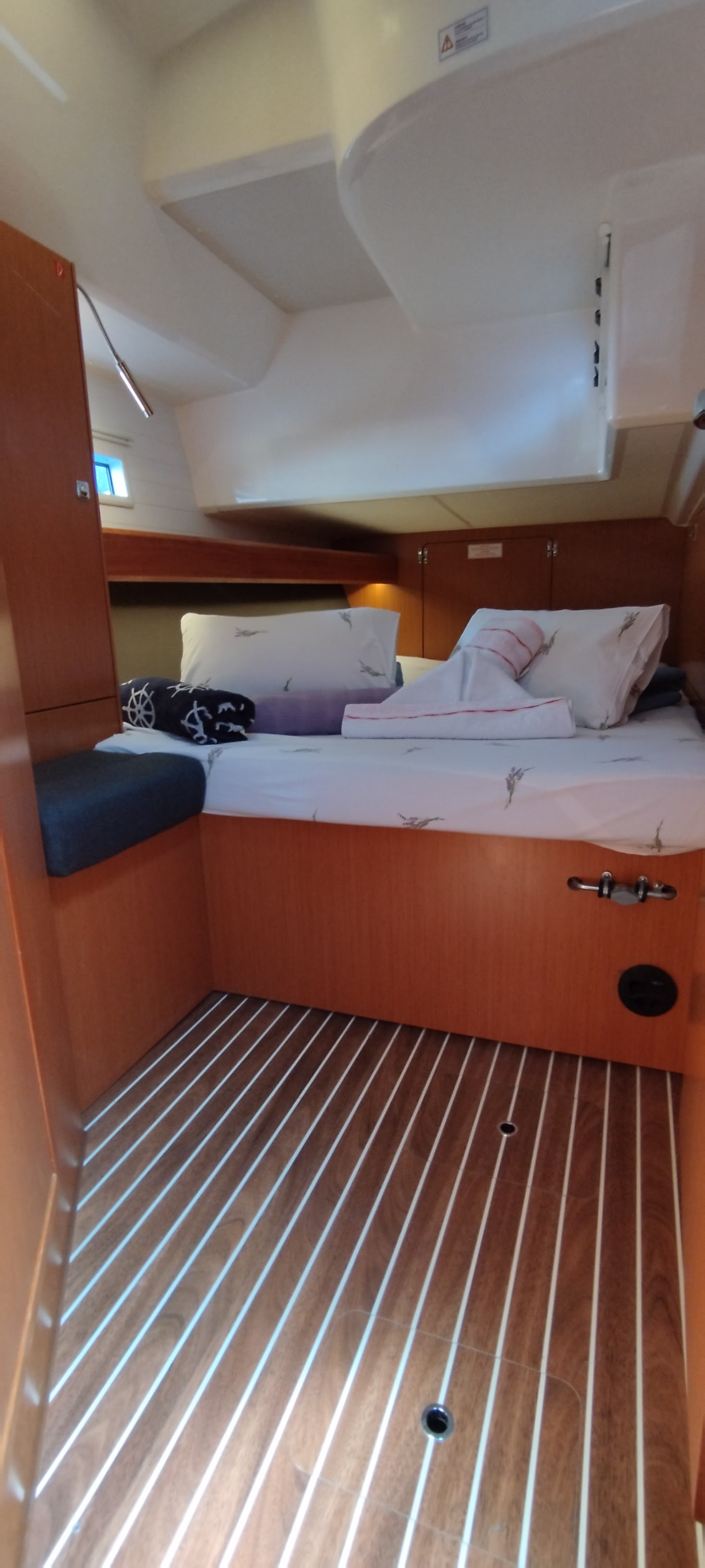 Photo #12 - Bavaria Cruiser 46 - 4 cab. (Šiljo) en Split - 41182