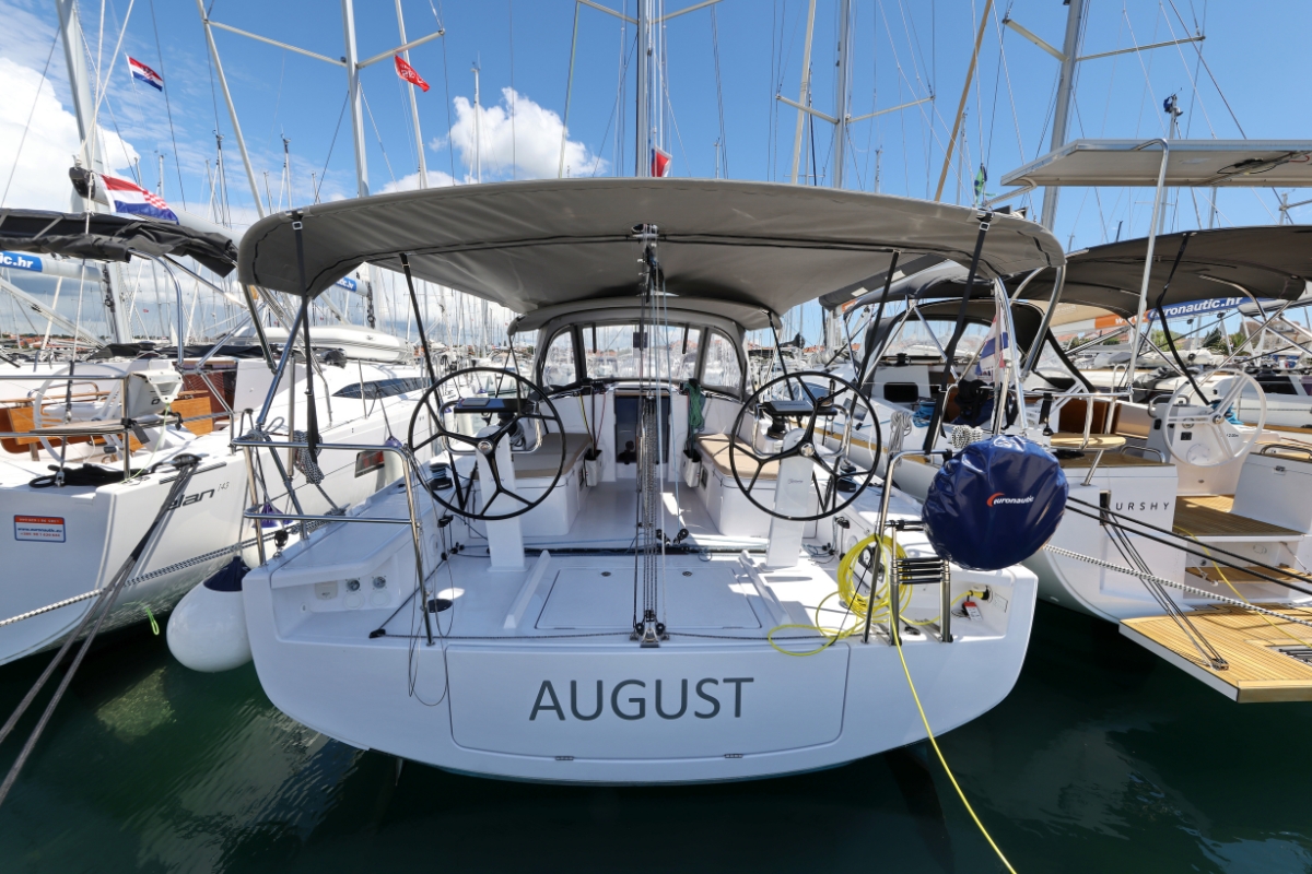 Photo #3 - First 36 (August) en Biograd - 41202