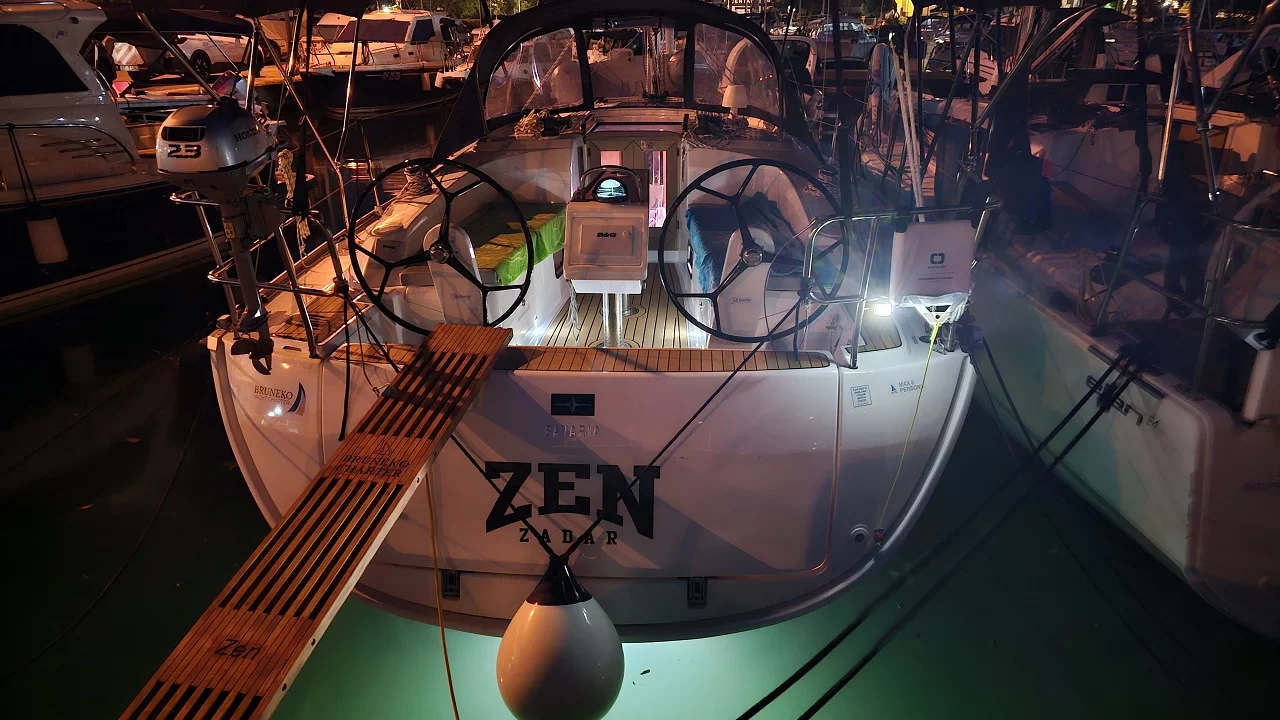 Bavaria Cruiser 34 Style - 3 cab. (Zen)  - 3