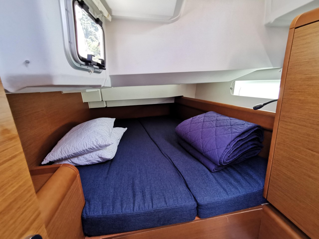 Photo #9 - Sun Odyssey 419 - 3 cab. (Star Gazer) in Pula - 41212