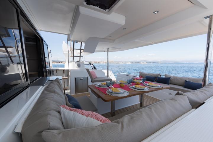 Photo #9 - Fountaine Pajot Saona 47 - 5 cab. (Lola 2) in Phuket - 41223