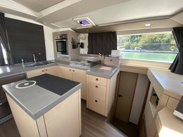 Photo #14 - Fountaine Pajot Saona 47 - 5 cab. (Lola 2) in Phuket - 41223