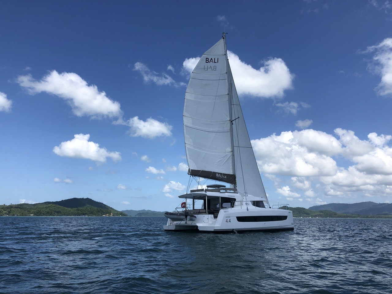 Photo #8 - Bali 4.4 - 4 + 1 cab. (Belle Isle) in Phuket - 41226
