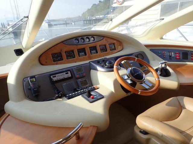 Photo #9 - Azimut 55 Fly (Pillars) in Phuket - 41232