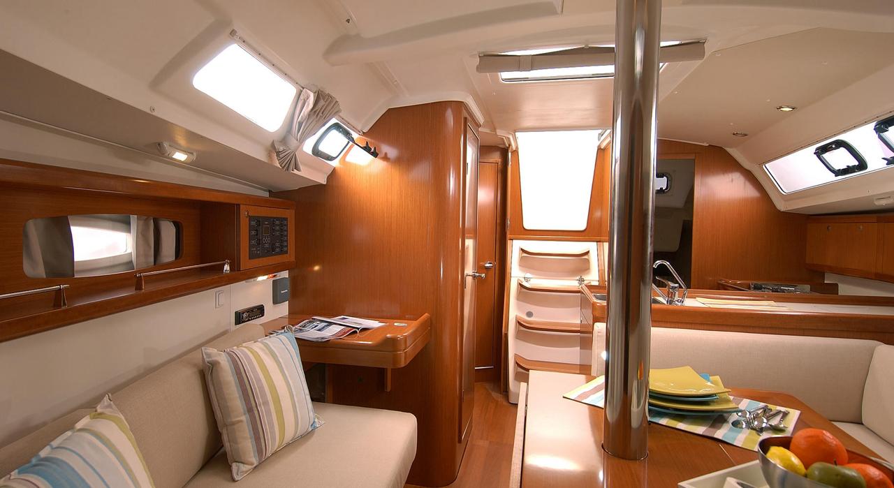Photo #9 - Oceanis 34 (Aquamarine) in Fethiye - 41242