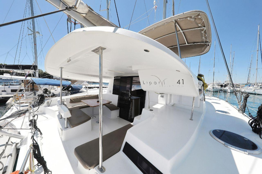 Photo #8 - Lipari 41 - 4 + 2 cab. (Lubi) in Zara - 41266