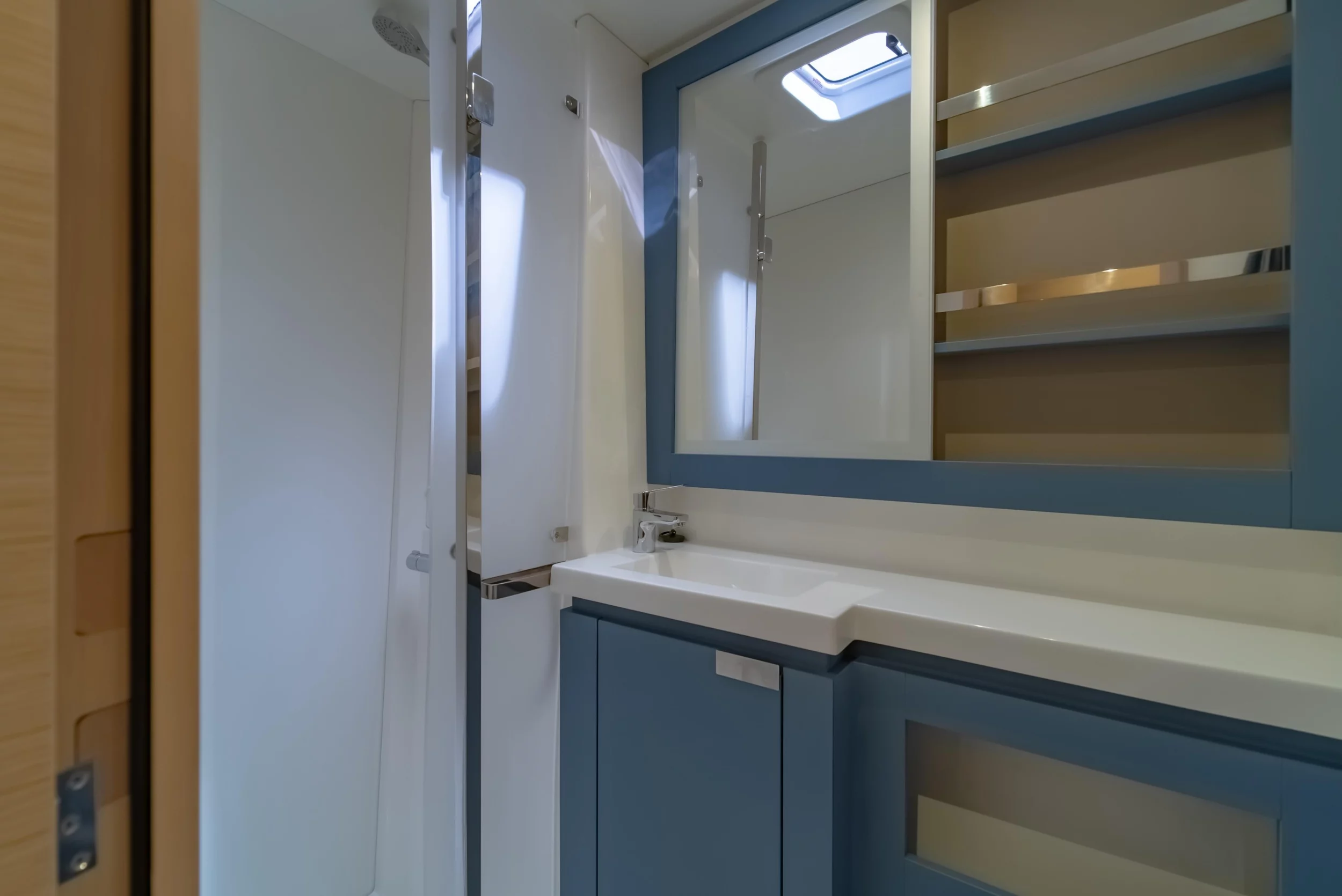 Fountaine Pajot Elba 45 - 3 + 2 cab. (Chammak Challo)  - 25