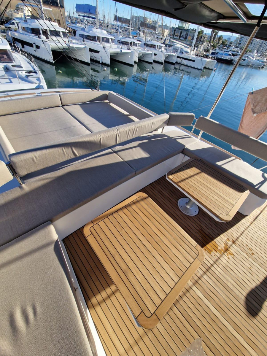 Photo #9 - Bali 5.4 - 5 + 2 cab (Blue Lagoon) en Sant Antoni de Portmany - 41287
