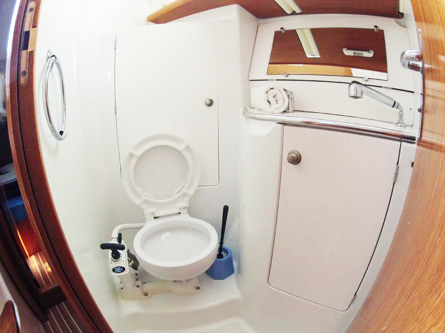 Photo #17 - Sun Odyssey 35 (Valerina) en Split - 41317