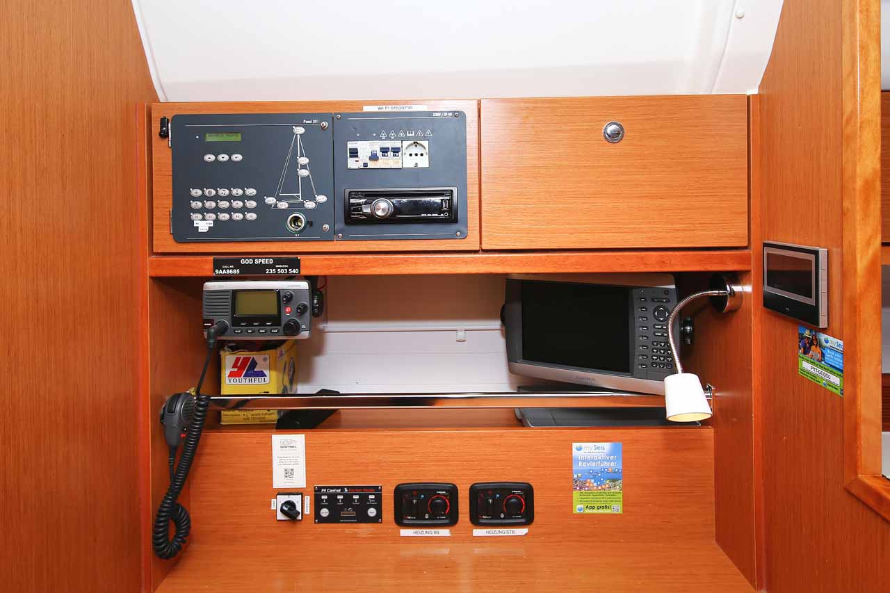 Photo #11 - Bavaria Cruiser 50 Avantgarde (Godspeed) in Murter - 41352