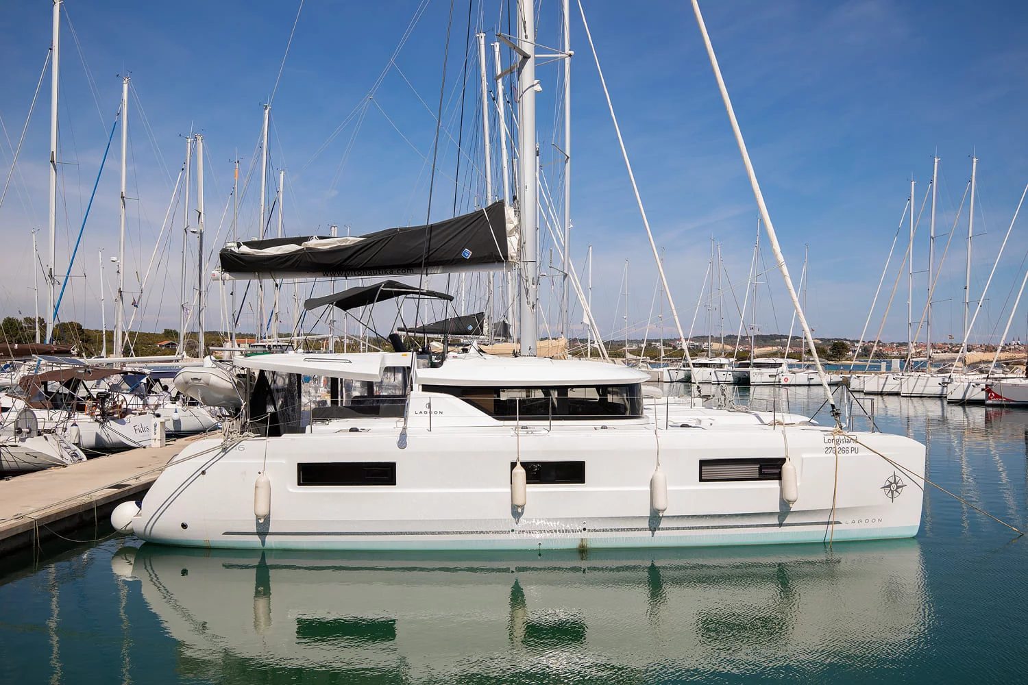 Lagoon 46 - 4 + 2 cab. (Long Island)  - 2