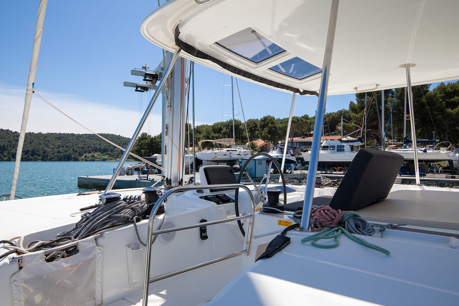 Photo #6 - Lagoon 46 - 4 + 2 cab. (Manta Maris) in Pomer - 41361