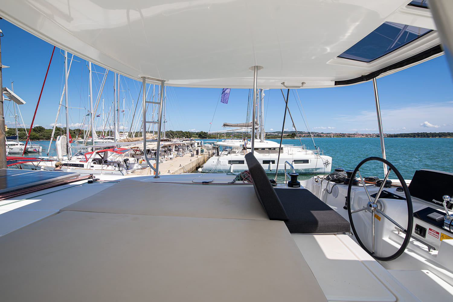 Photo #9 - Lagoon 46 - 4 + 2 cab. (Manta Maris) in Pomer - 41361