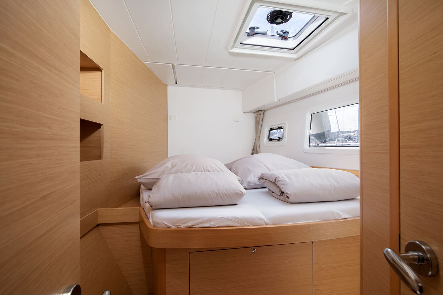 Photo #13 - Lagoon 42 - 4 + 1 cab. (Mare Solero) en Pomer - 41364