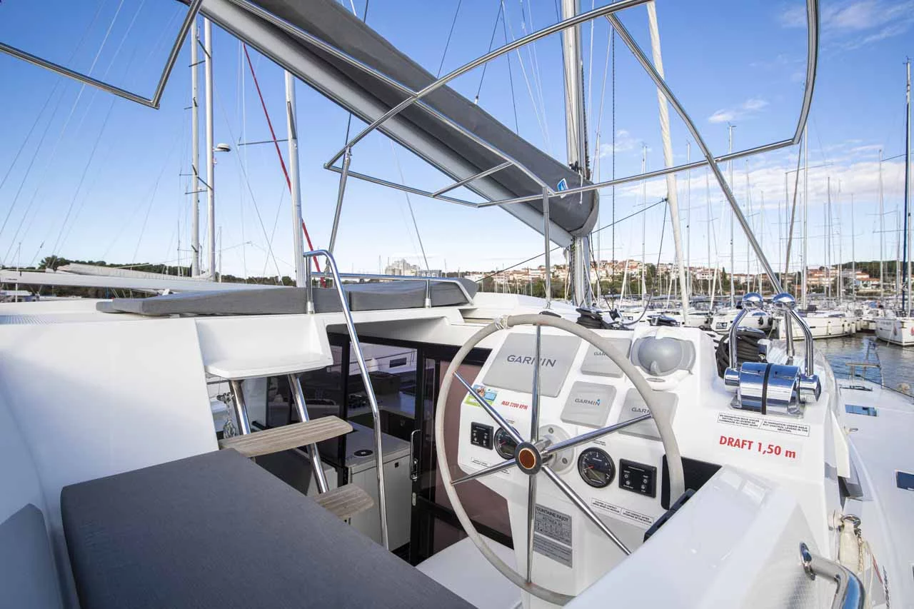 Fountaine Pajot Astrea 42 (Follow the Sun)  - 9