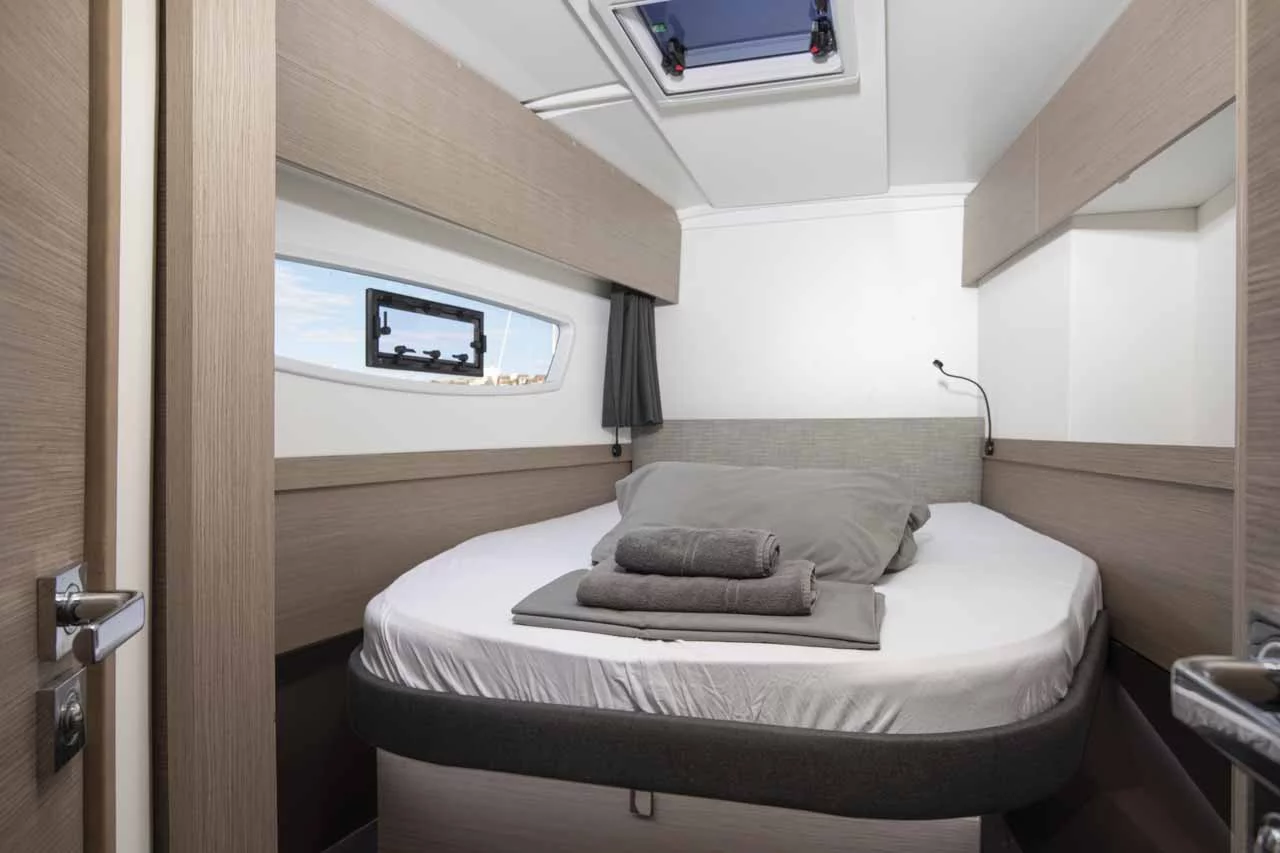 Fountaine Pajot Astrea 42 (Follow the Sun)  - 22