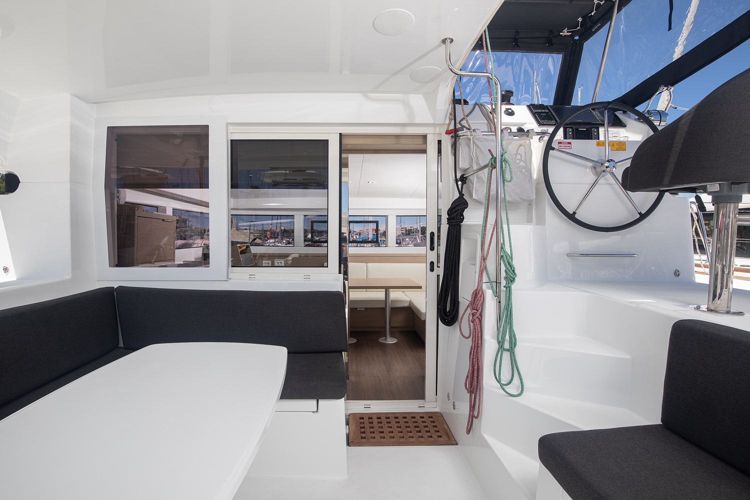Photo #15 - Lagoon 40 - 4 + 2 cab (Mare Ipanema) in Pomer - 41366