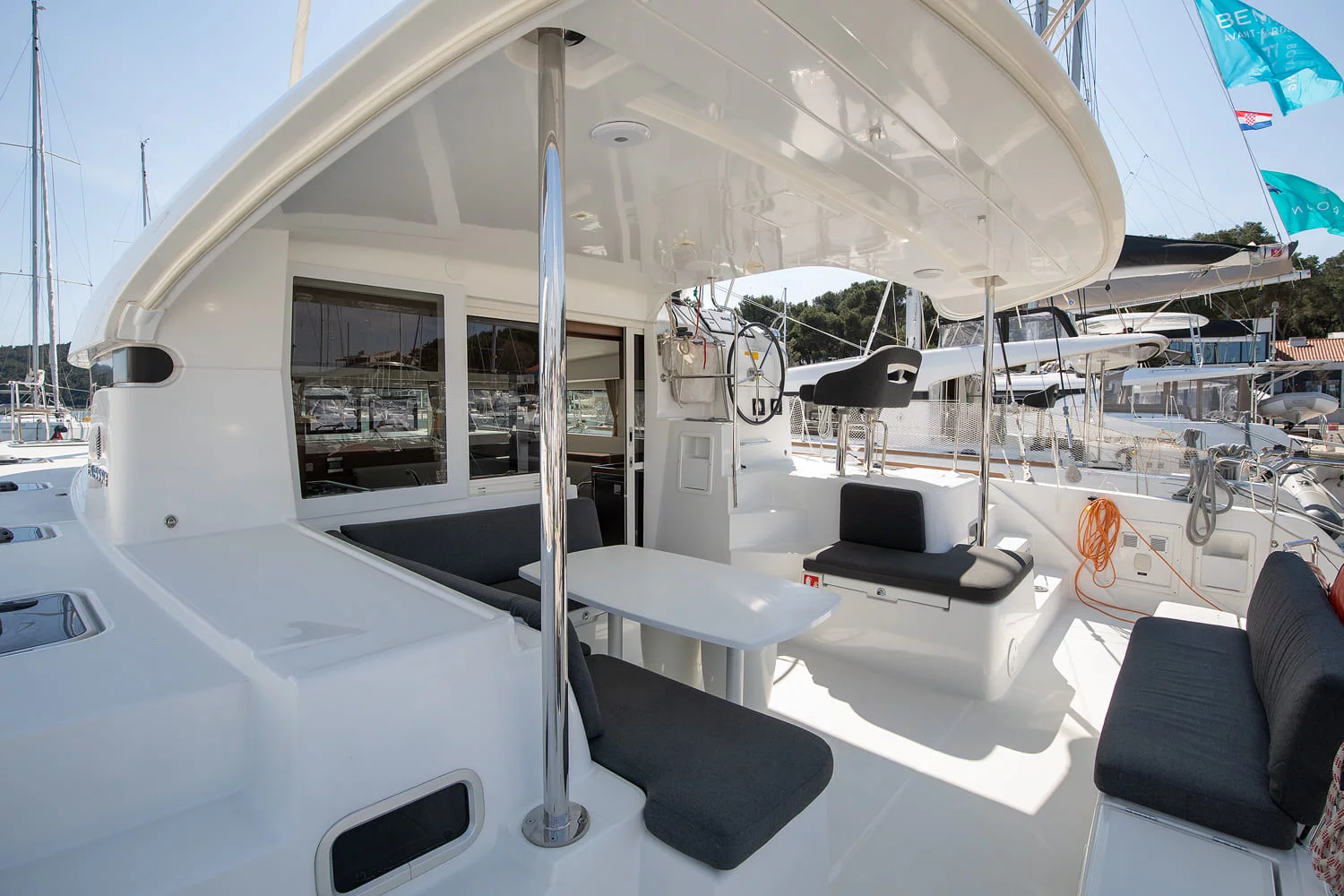 Lagoon 40 - 4 + 2 cab (Mare Negroni)  - 4