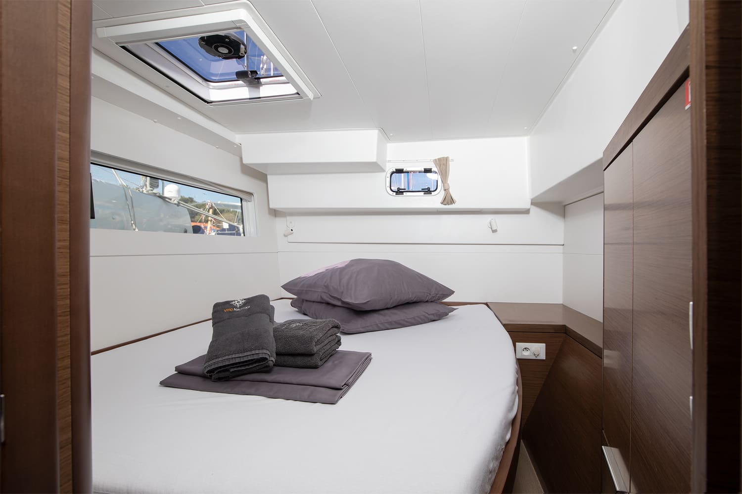 Photo #18 - Lagoon 40 - 4 + 2 cab (Mare Negroni) in Pomer - 41368