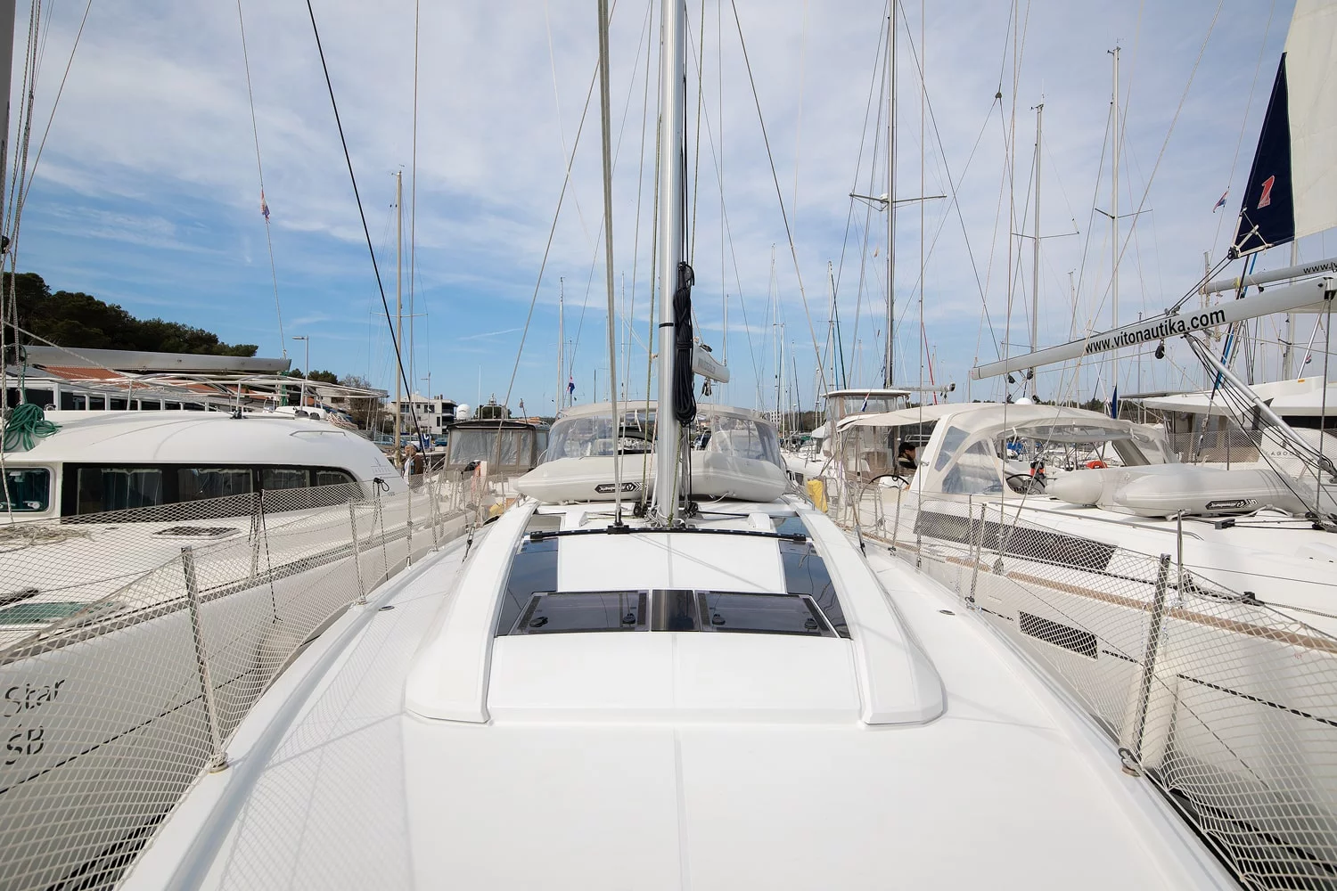 Oceanis 46.1 (Amore di Mare)  - 20