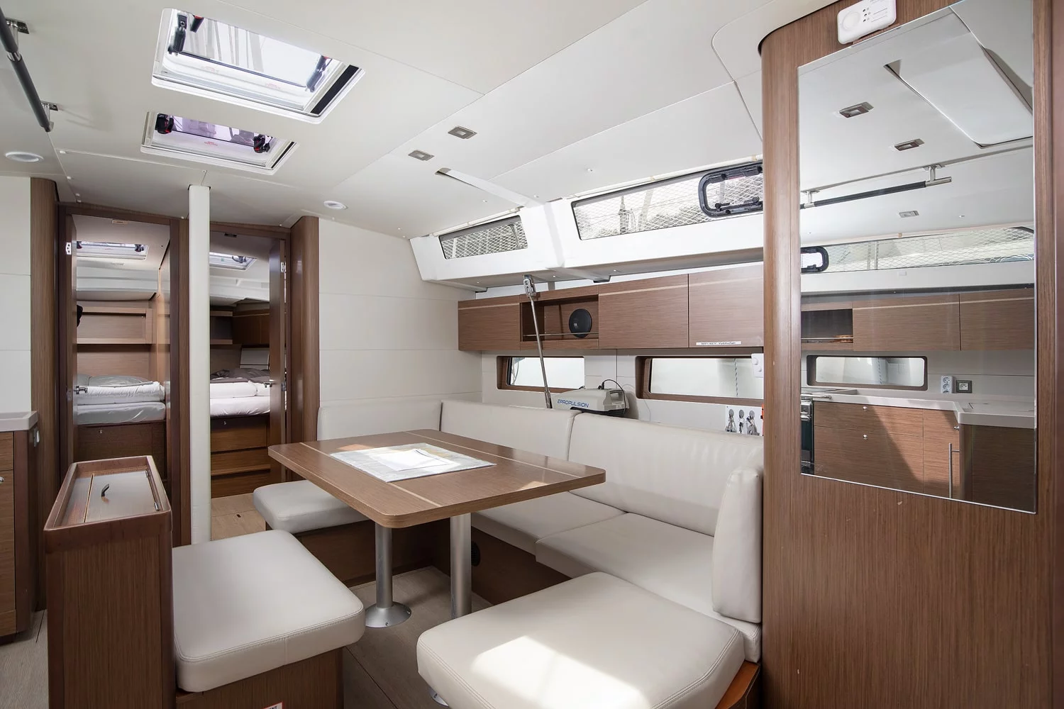 Oceanis 46.1 (Amore di Mare)  - 3