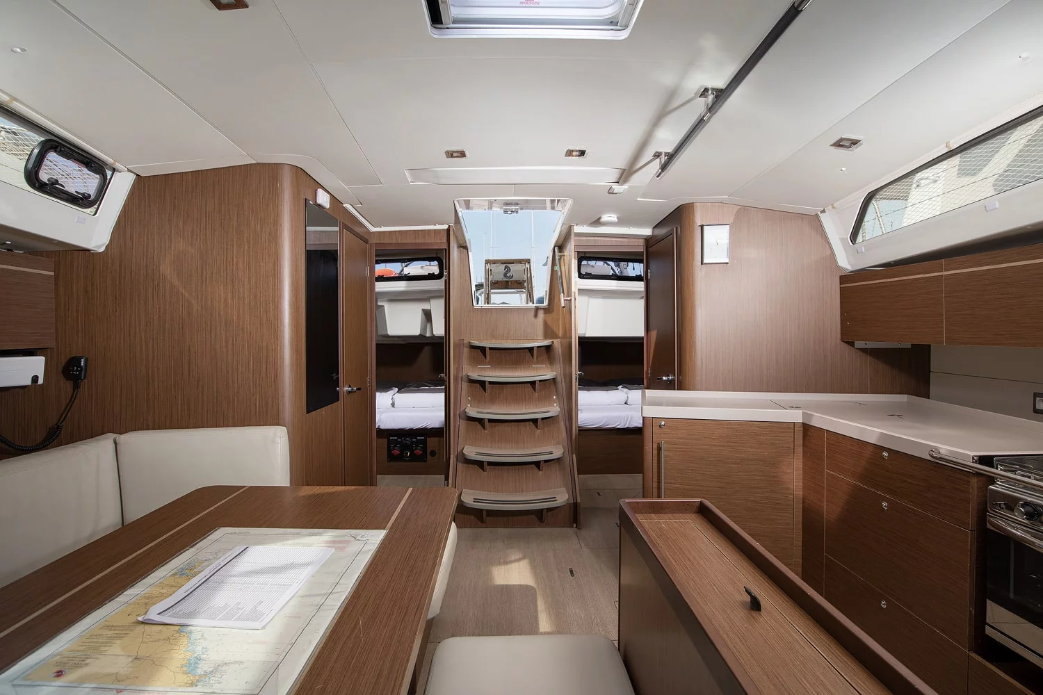 Oceanis 46.1 (Amore di Mare)  - 10