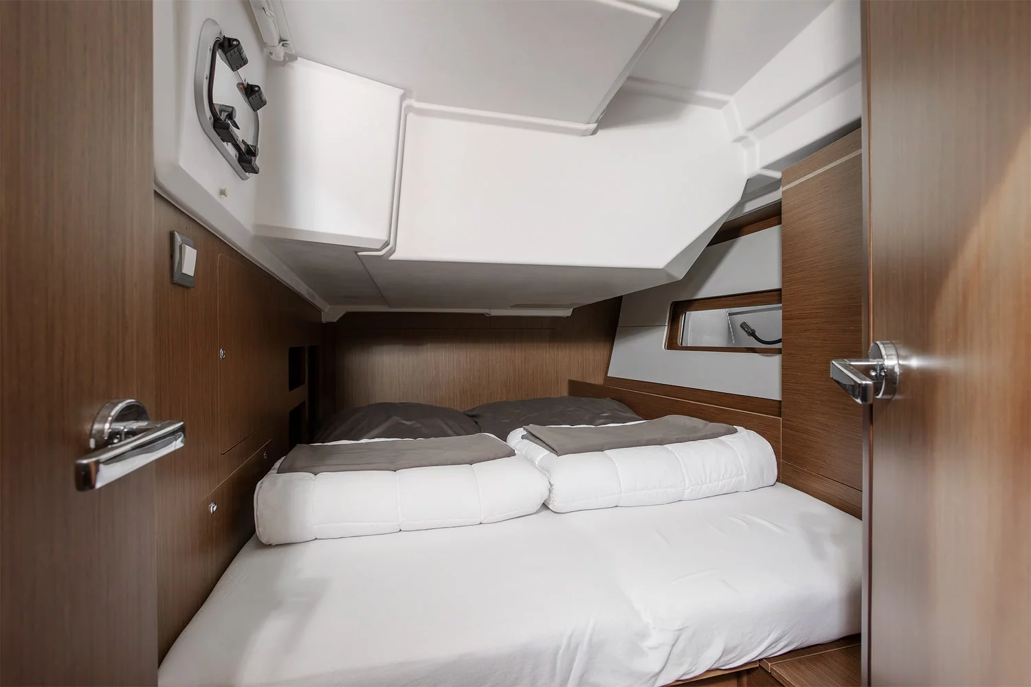 Oceanis 46.1 (Amore di Mare)  - 13