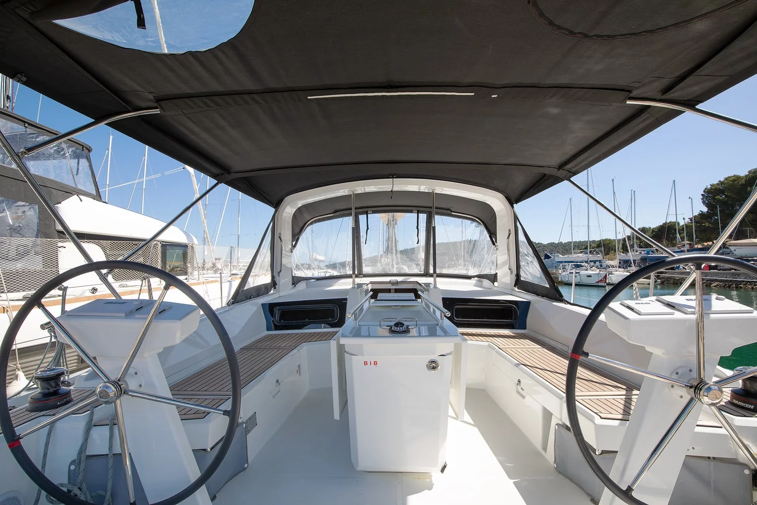 Oceanis 46.1 (Vento di Mare)  - 4